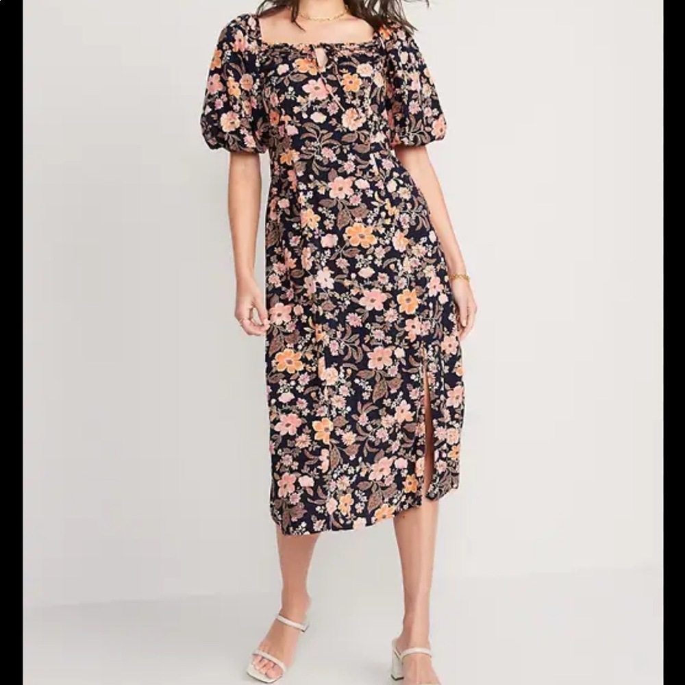 Size M Blue Summer Floral Dress